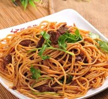 红烧牛肉凉面