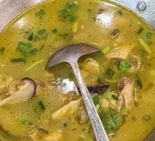 Chicken Stewed with Mushrooms