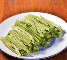 Premium Mustard Greens