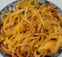 Secret-Recipe Rolled Noodles
