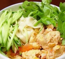 鸡蛋烩捞面