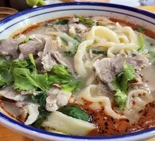 Lamb Stir-Fried Knife-Sliced Noodles