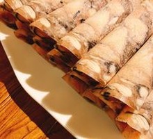 Black Chicken Roll