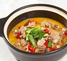 Crispy Chicken and Pork Hot Pot