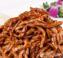Beijing-style Shredded Pork in Soy Sauce