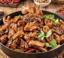 Stir-Fried Black-feathered Chicken