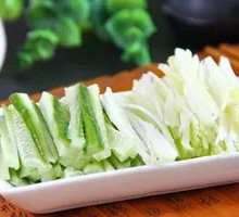 Cucumber Strips with Green Onions