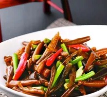 Crunchy Sour and Spicy Sea Cucumber
