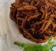 Beijing-style Shredded Pork in Soy Sauce