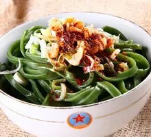 Mixed Sauce Spinach Noodles