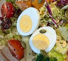 Weisley Salad