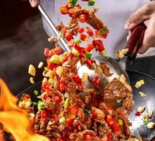 Stir-Fried Beef with Yellow Onion