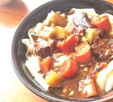 Large Beef Cubes with Hand-Pulled Noodles