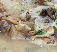 Chicken Stewed with Mushrooms