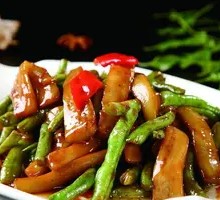 Eggplant and Green Beans Stir-fry