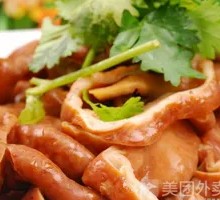 Stir-Fried Intestines with Potatoes and Green Peppers