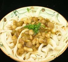 Beef Stir-Fried Knife-Cut Noodles