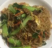 酸菜炒米粉