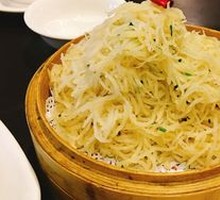 Garlic Potato Strips