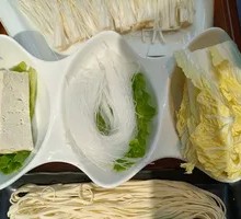 Hot Pot Trio