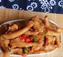 Tiger Skin Spicy Chicken Feet