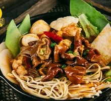 Secret-Recipe Pot Stewed Intestines