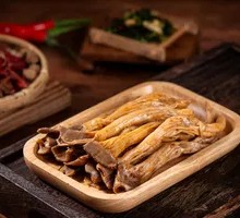 Braised Duck Intestines