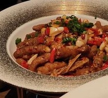 Stir-Fried Chicken Feet with Crispy Skin