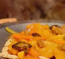 Ankang Crispy Rice Noodles with Seasonal Vegetables
