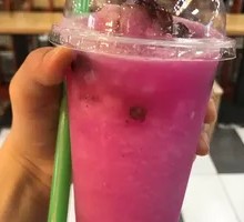 火龙果冰沙