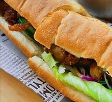 Vietnamese Chicken Banh Mi