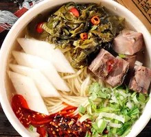 Sour Cabbage Beef Noodles