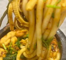 Signature Potatoes Noodles in Clay Pot
