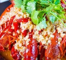 Garlic-Style Crawfish