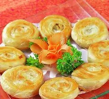 Imperial Crispy Beef Pie