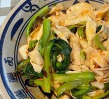 Oil-Poured Noodles