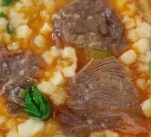 Spicy Beef Noodles with Flatbread
