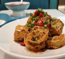 Sesame Sauce Drizzled Lotus Root