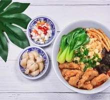 Special Crispy Pork Noodles