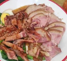 Pork Trotter Rice Bowl