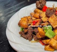 Nang Stir-Fried Meat