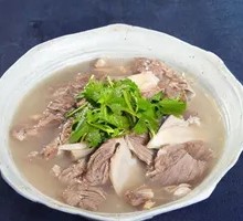 Cold-Mixed Lamb Salad
