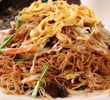 Stir-Fried Thin Noodles