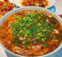Jumping Frog in the Jianghu