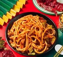 Soy Sauce Stir-Fried Rice Noodles
