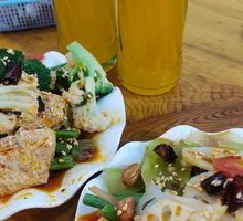 Spicy Green Chili Pork Steamed Bun