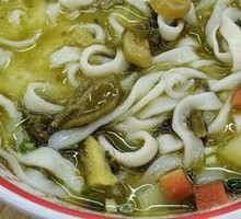 Spicy Sour Cabbage Noodles in Golden Soup