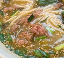 Sour Cabbage Beef Noodles