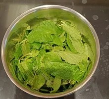 Fresh Braised Mint Sirloin Beef Noodles