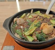 Signature Hand-Beaten Beef Meatball Hot Pot